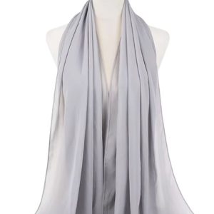 Hijab en mousseline gris perle élégant et léger