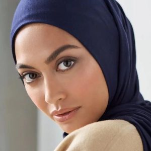 Hijab en coton bleu marine, style jersey