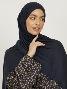 Accessoire hijab en jersey de couleur bleu marine