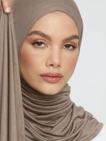 Hijab de couleur café, tissu jersey léger