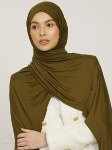 Accessoire mode : hijab doux en jersey olive