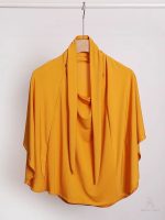 Hijab long jaune en tissu léger et élégant