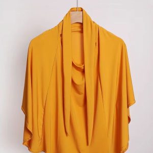Hijab long jaune en tissu léger et élégant