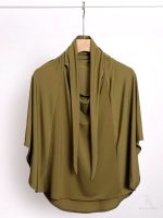 Hijab long en vert olive