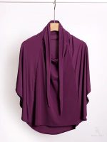 Hijab long violet élégant pour un style moderne
