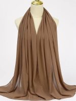 Hijab marron élégant pour un look chic et intemporel