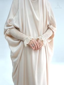 Jilbab 1 pièce en beige pour un style élégant et traditionnel