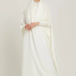 Jilbab 1 pièce blanc élégant pour un style sobre et moderne