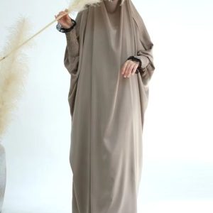 Jilbab 1 pièce couleur khaki pour une tenue élégante et modeste