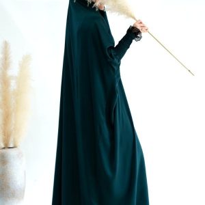 Jilbab vert foncé, confort et simplicité pour toutes occasions
