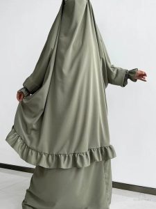 Jilbab 2 pièces en vert, élégant et modeste