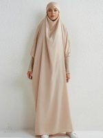 Jilbab beige classique, simple et intemporel