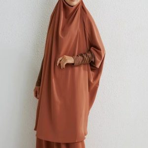Jilbab couleur caramel, idéal pour toutes les occasions
