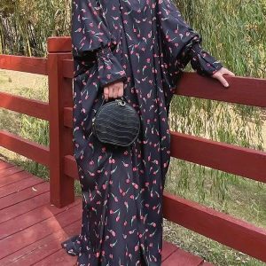 Jilbab de prière noir à motifs élégants