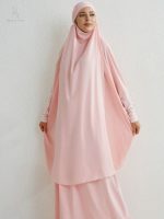 Jilbab Rose élégant en tissu léger