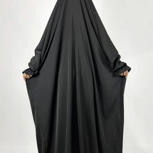 Jilbab noir classique, vêtement modeste et confortable