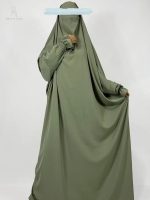 Jilbab une pièce couleur vert olive, élégant et confortable