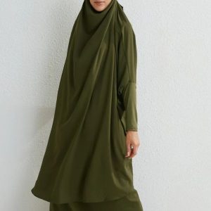Jilbab vert olive élégant et confortable pour un style moderne