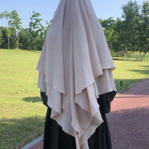 Khimar beige à 3 voiles élégant et polyvalent