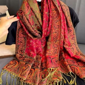Pashmina rouge impérial en tissu léger et doux