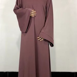 Robe abaya rose poudré élégante et fluide