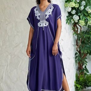Robe djellaba bleu royal avec broderies élégantes
