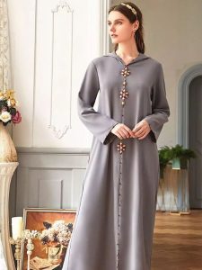Modèle de djellaba contemporain pour un style chic