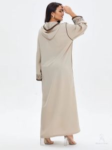 Style contemporain de djellaba pour femmes
