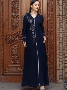 Djellaba Al-Nour, vêtement culturel marocain intemporel