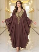 Djellaba royale en chocolat, style traditionnel et moderne