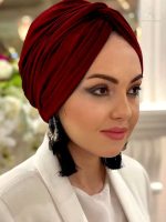 Turban hijab rouge élégant pour un style moderne